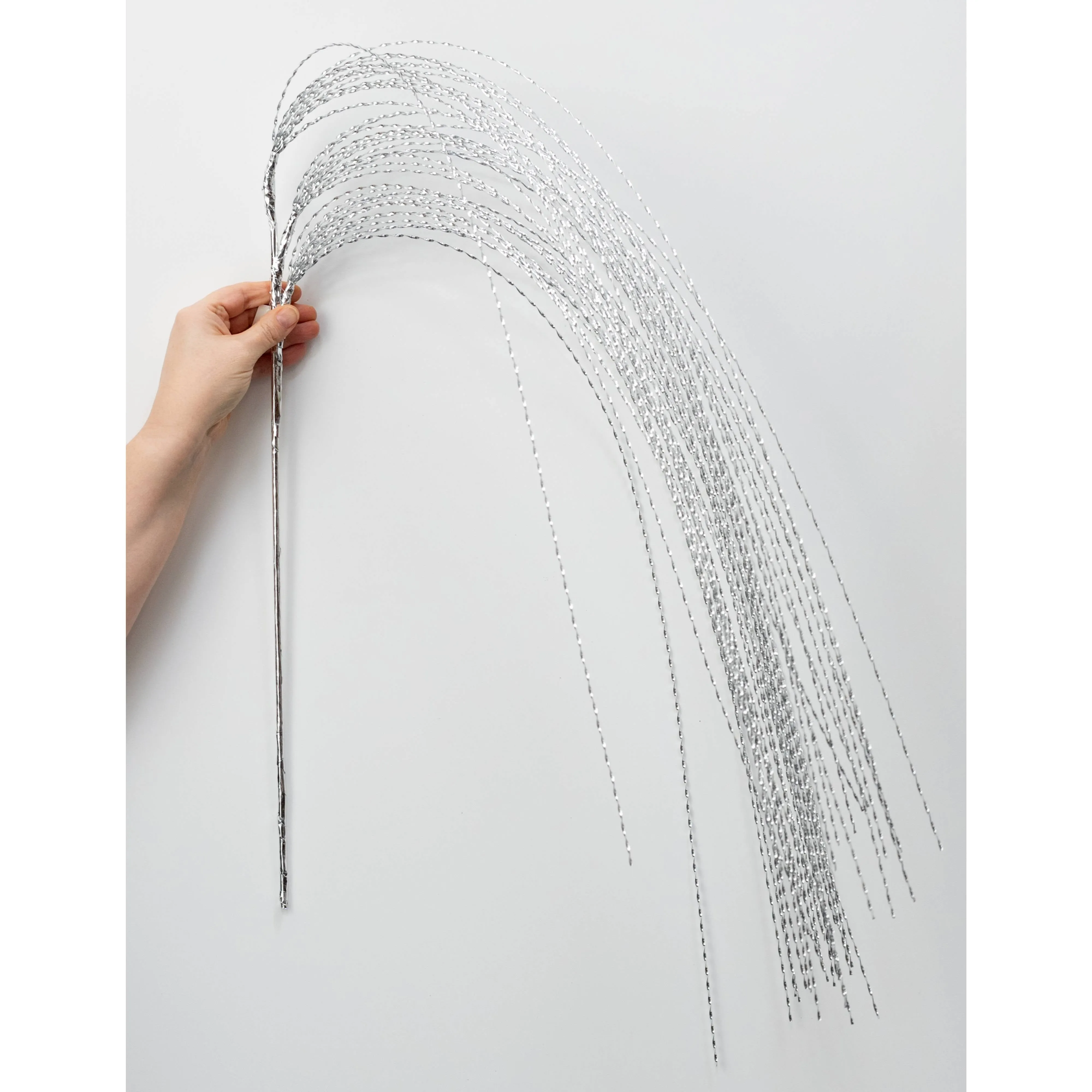 48" Metallic Twisted Grass Spray: Silver